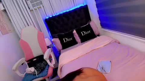 JAYDE MARRIE online show from July 2026 08:35:01 PM