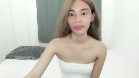 fuckingsexy143 online show from October 2025 02:01:02 AM