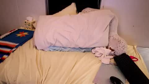 Snapshot of fuckmypussyplz1 chatting on November 2025 01:39:01 AM fuckmypussyplz1 online show from November 2025 01:39:01 AM