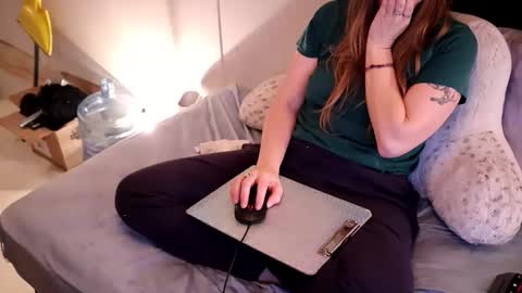 Snapshot of fuckmypussyplz1 chatting on November 2025 11:43:02 PM fuckmypussyplz1 online show from November 2025 11:43:02 PM