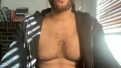 Snapshot of fuckyeahcoach chatting on March 2026 01:15:01 PM Muscle Bear Jock in Training online show from March 2026 01:15:01 PM