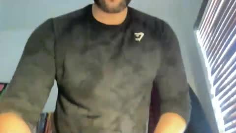Snapshot of fuckyeahcoach chatting on March 2026 07:58:02 PM Muscle Bear Jock in Training online show from March 2026 07:58:02 PM