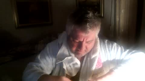 Snapshot of fukingcrazy chatting on April 2026 06:43:01 PM fukingcrazy online show from April 2026 06:43:01 PM