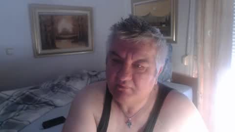 Snapshot of fukingcrazy chatting on April 2026 09:25:01 AM fukingcrazy online show from April 2026 09:25:01 AM