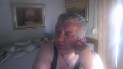 Snapshot of fukingcrazy chatting on April 2026 06:20:01 AM fukingcrazy online show from April 2026 06:20:01 AM