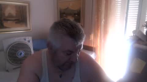 fukingcrazy online show from July 2026 10:06:01 AM