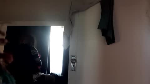 Snapshot of full4cefull chatting on December 2024 08:51:02 AM Pizzaz online show from December 2024 08:51:02 AM