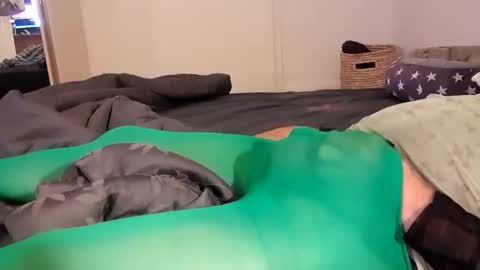 Snapshot of full4cefull chatting on January 2025 02:39:01 PM Pizzaz online show from January 2025 02:39:01 PM