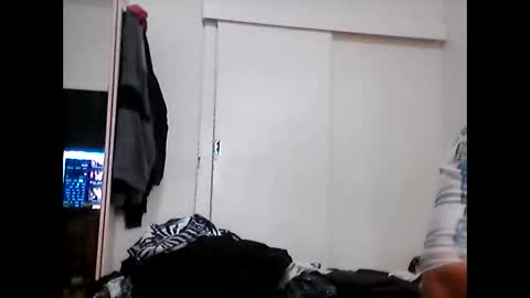 Snapshot of full4cefull chatting on March 2025 03:43:02 AM Pizzaz online show from March 2025 03:43:02 AM