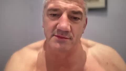 fullback_15 online show from May 2026 07:05:02 AM