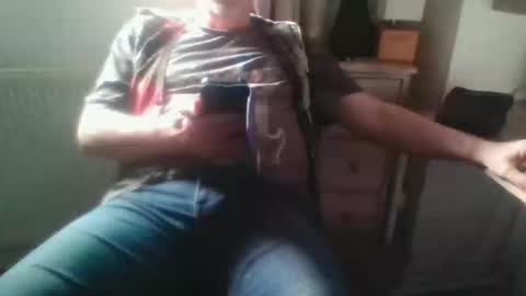 fullballs11 online show from March 2026 04:46:01 PM