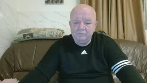 fullballs6 online show from January 2026 02:59:02 AM