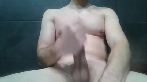 Snapshot of funguyinto89 chatting on December 2024 03:24:02 PM funguyinto89 online show from December 2024 03:24:02 PM