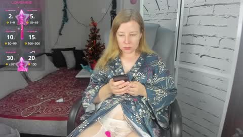 Snapshot of funny_bunny4 chatting on January 2025 06:46:01 PM funny_bunny4 online show from January 2025 06:46:01 PM