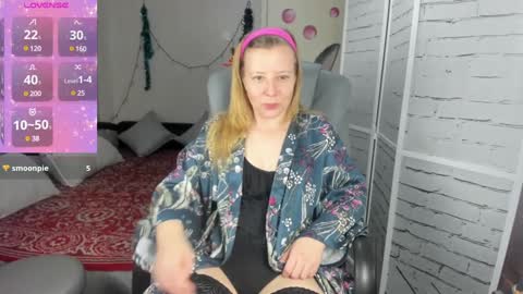 Snapshot of funny_bunny4 chatting on January 2025 09:42:01 PM funny_bunny4 online show from January 2025 09:42:01 PM