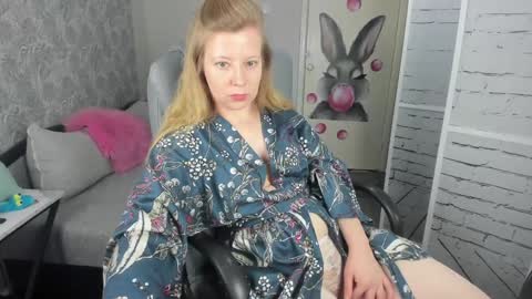 Snapshot of funny_bunny4 chatting on January 2025 03:32:01 PM funny_bunny4 online show from January 2025 03:32:01 PM