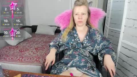 Snapshot of funny_bunny4 chatting on February 2025 06:42:02 PM funny_bunny4 online show from February 2025 06:42:02 PM