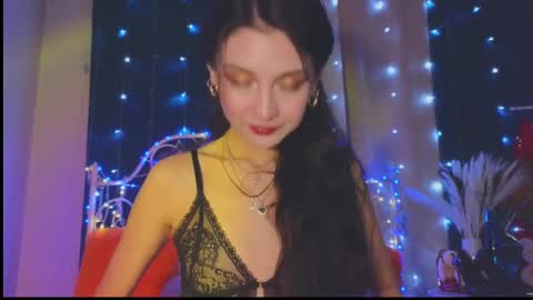 Tiffany online show from March 2025 12:05:02 AM