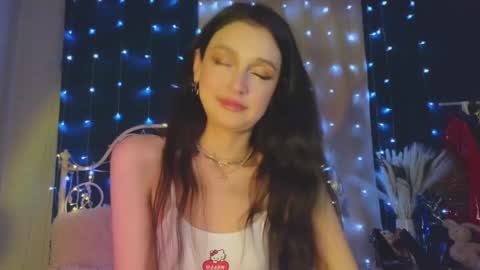 Tiffany online show from March 2025 02:57:02 AM