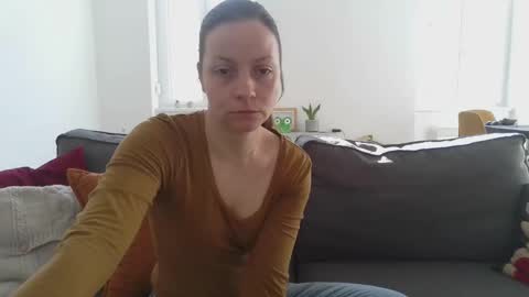 Snapshot of funservice chatting on March 2025 08:24:02 AM funservice online show from March 2025 08:24:02 AM