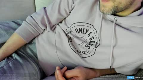 Snapshot of funshockwave chatting on January 2025 08:51:02 PM funshockwave online show from January 2025 08:51:02 PM