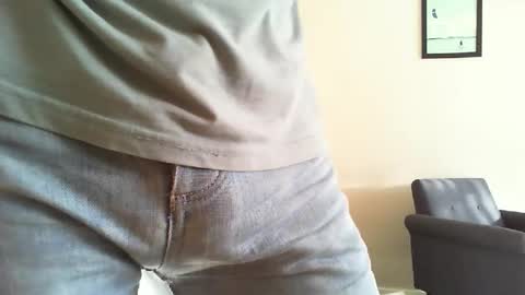 Snapshot of funslimguy chatting on April 2026 05:05:02 PM Funslimguy online show from April 2026 05:05:02 PM