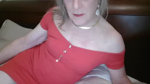 Jessie Love online show from February 2025 10:33:02 AM