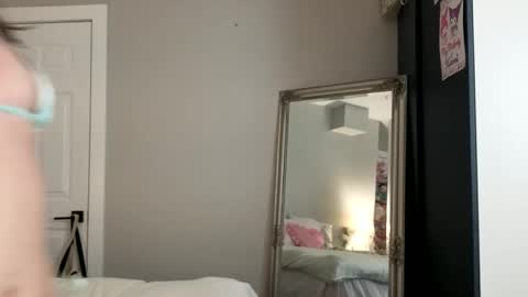 Snapshot of funwithmay chatting on April 2026 02:02:01 AM May online show from April 2026 02:02:01 AM