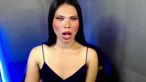 Snapshot of fuschiafucker chatting on January 2025 05:48:02 AM fuschiafucker online show from January 2025 05:48:02 AM