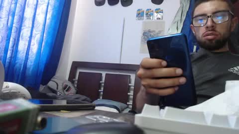 andrew online show from March 2026 04:08:01 PM