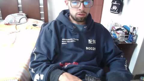 Snapshot of fvckhorneyguy chatting on May 2026 09:55:01 PM andrew online show from May 2026 09:55:01 PM
