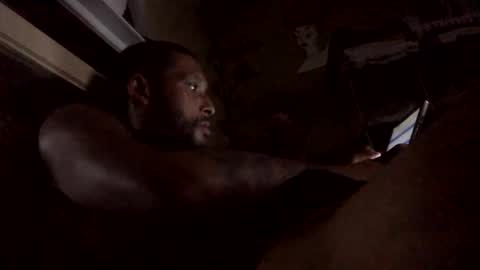 Snapshot of fvvkboyy chatting on October 2025 08:37:01 AM fvvkboyy online show from October 2025 08:37:01 AM