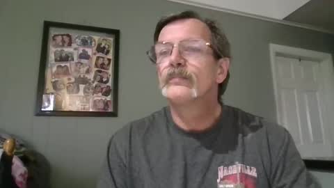 fxson8 online show from November 2025 07:19:02 PM