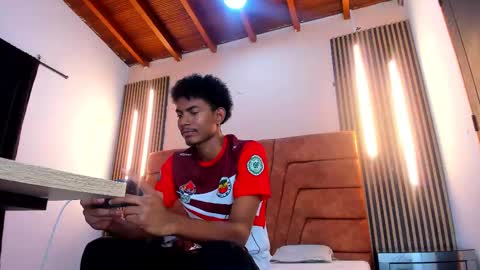 Snapshot of fykmor_2 chatting on October 2025 04:27:01 AM fykmor online show from October 2025 04:27:01 AM