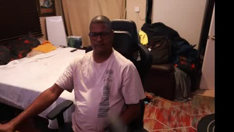 Snapshot of fyrecontrol chatting on February 2025 02:12:02 AM seldom seen online show from February 2025 02:12:02 AM