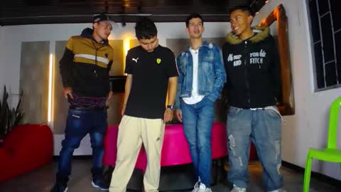 Snapshot of g4mens chatting on November 2025 10:19:01 PM G4MENS online show from November 2025 10:19:01 PM