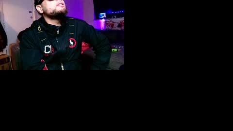 Jax online show from November 2025 05:10:02 AM