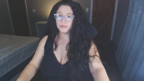 gaaby  online show from September 2025 12:00:02 AM