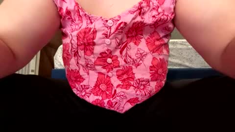 gaaby  online show from November 2025 09:47:01 PM