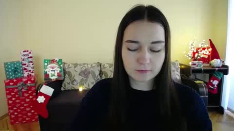 Jaklin online show from January 2025 12:03:01 PM