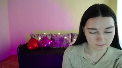 Jaklin online show from February 2025 12:24:01 PM