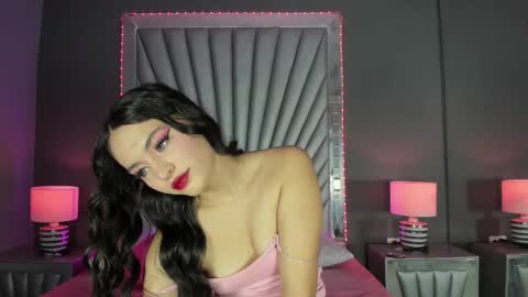 Gabbybale  online show from October 2025 11:42:01 AM