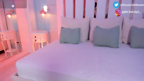 Snapshot of gabi_bunny chatting on February 2026 03:34:02 PM Gabi online show from February 2026 03:34:02 PM