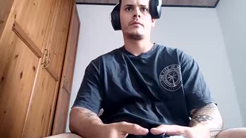 gabito94 online show from October 2025 12:28:01 PM