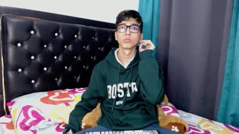 gabriel_x18 online show from February 2026 05:26:01 AM