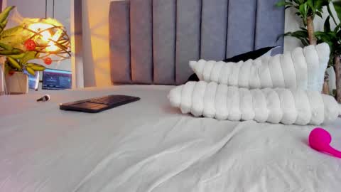 Snapshot of gabriela__gomez chatting on October 2025 02:23:02 PM Carolina online show from October 2025 02:23:02 PM