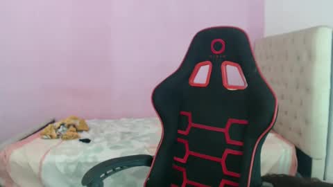 Snapshot of gabriela_jay1 chatting on February 2025 12:05:01 AM G A B R I E L A I S B A C K. online show from February 2025 12:05:01 AM