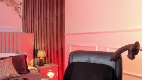 Gabriela Kassi online show from June 2026 12:19:01 PM