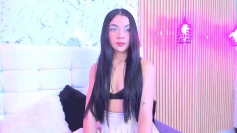 Gabriela Evans MS online show from January 2025 03:23:02 AM