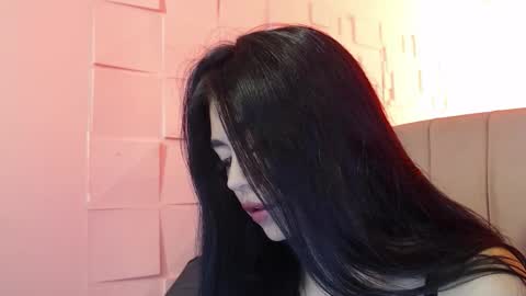 gabriella online show from November 2025 12:39:02 PM